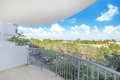 210 Sea View Dr #409, Key Biscayne, FL 33149 - Photo 16