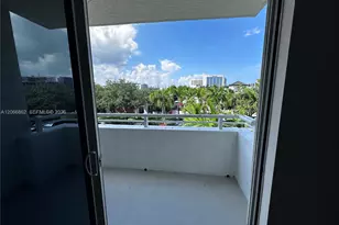2775 NE 187th St, Aventura, FL 33180 - Photo 26