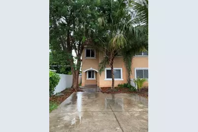 10230 SW 173rd St, Miami, FL 33157 - Photo 2