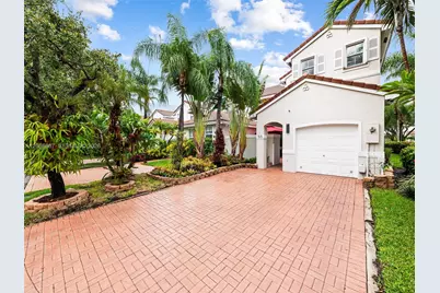 1515 Seagrape Way, Hollywood, FL 33019 - Photo 2