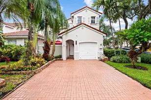 1515 Seagrape Way, Hollywood, FL 33019 - Photo 1