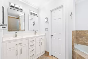 1515 Seagrape Way, Hollywood, FL 33019 - Photo 18