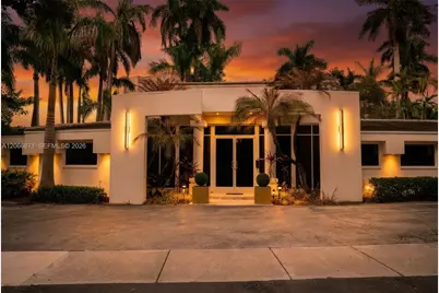 1571 NW 13th Ct, Miami, FL 33125 - Photo 6