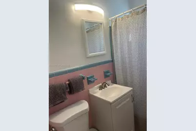 338 Roosevelt St #1003, Hollywood, FL 33019 - Photo 6