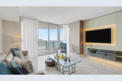 1300 Brickell Bay Dr #3102, Miami, FL 33131 - Photo 4