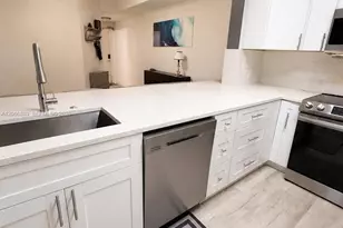 6960 SW 39th St, Davie, FL 33314 - Photo 8