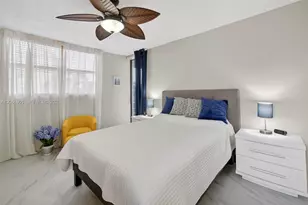 2801 Somerset Dr, Lauderdale Lakes, FL 33311 - Photo 16