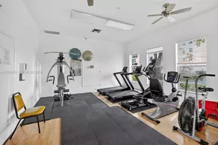 2801 Somerset Dr, Lauderdale Lakes, FL 33311 - Photo 32