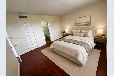 8020 N Colony Cir N #308, Tamarac, FL 33321 - Photo 2