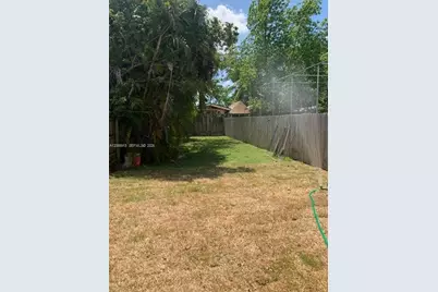 9010 SW 25th St #1, Miami, FL 33165 - Photo 18