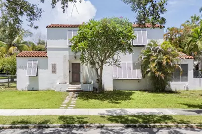 621 NE 57th St, Miami, FL 33137 - Photo 2