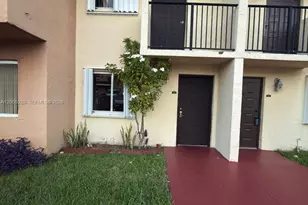 560 NW 82nd Pl, Miami, FL 33126 - Photo 2