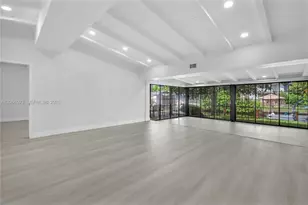 2555 Nassau Ln, Fort Lauderdale, FL 33312 - Photo 4