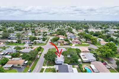 311 SW 68th Ter, Pembroke Pines, FL 33023 - Photo 28