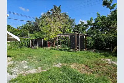 1929 NE 176th St, North Miami Beach, FL 33162 - Photo 16
