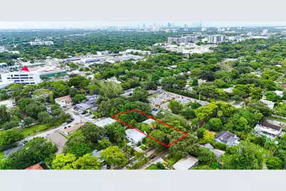 753 NE 121st St, North Miami, FL 33161 - Photo 8