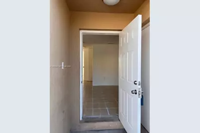 17773 SW 140th Ct, Miami, FL 33177 - Photo 2