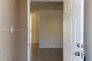 17773 SW 140th Ct, Miami, FL 33177 - Photo 2