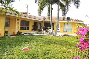 2724 NE 32nd St, Fort Lauderdale, FL 33306 - Photo 1