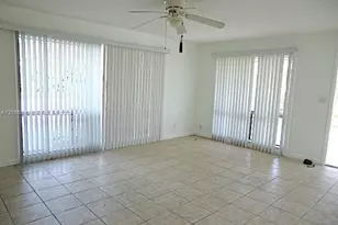 2724 NE 32nd St, Fort Lauderdale, FL 33306 - Photo 2