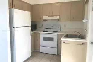 2724 NE 32nd St, Fort Lauderdale, FL 33306 - Photo 6