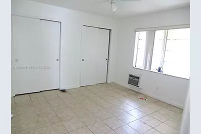 2724 NE 32nd St #1, Fort Lauderdale, FL 33306 - Photo 6