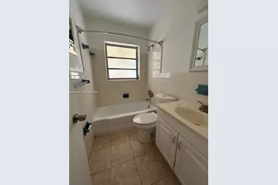 2724 NE 32nd St #1, Fort Lauderdale, FL 33306 - Photo 18