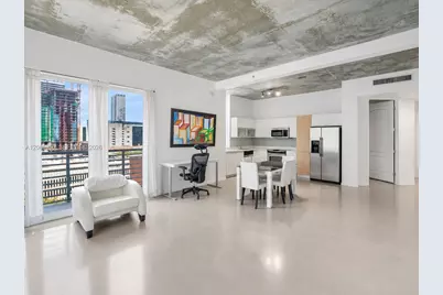 234 NE 3rd St #1007, Miami, FL 33132 - Photo 4