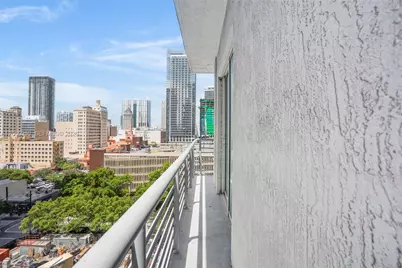 234 NE 3rd St #1007, Miami, FL 33132 - Photo 18