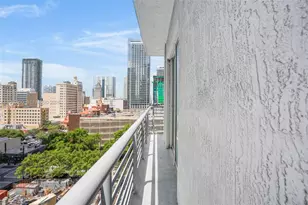 234 NE 3rd St, Miami, FL 33132 - Photo 18