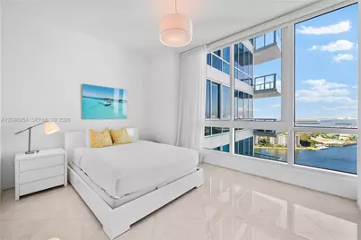 100 S Pointe Dr #3207, Miami Beach, FL 33139 - Photo 24