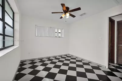81 NW 41st St #2, Miami, FL 33127 - Photo 16