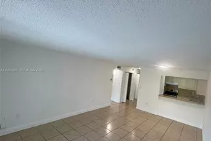 6970 NW 186th St, Hialeah, FL 33015 - Photo 18