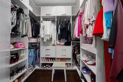 7515 NW 99th Ave, Doral, FL 33178 - Photo 16