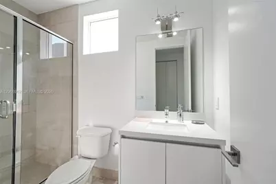 7515 NW 99th Ave, Doral, FL 33178 - Photo 24