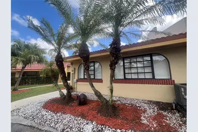11720 SW 103rd Ln, Miami, FL 33186 - Photo 2