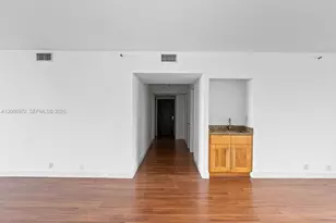 1541 Brickell Ave, Miami, FL 33129 - Photo 8