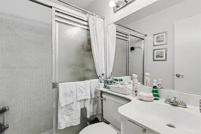 139 Essex Rd #4-28, Hollywood, FL 33024 - Photo 36