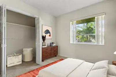 139 Essex Rd #4-28, Hollywood, FL 33024 - Photo 10