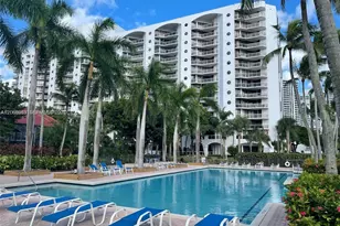 3610 Yacht Club Dr, Aventura, FL 33180 - Photo 2
