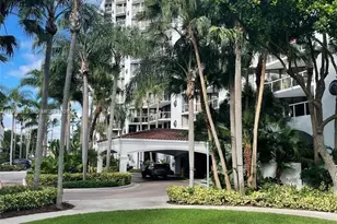 3610 Yacht Club Dr, Aventura, FL 33180 - Photo 4