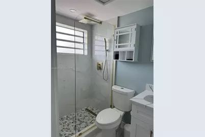 1333 E Hallandale Beach Blvd #423, Hallandale Beach, FL 33009 - Photo 14