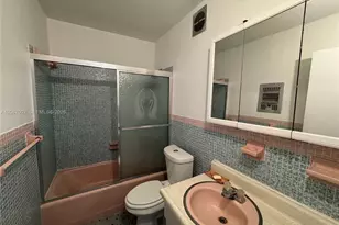 524 Washington Ave, Miami Beach, FL 33139 - Photo 10