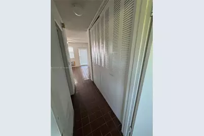 524 Washington Ave #311, Miami Beach, FL 33139 - Photo 8