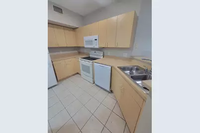 [Address not provided], North Lauderdale, FL 33068 - Photo 6