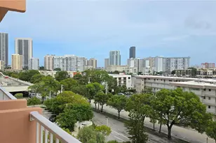2200 E Hallandale Beach Blvd, Hallandale Beach, FL 33009 - Photo 1