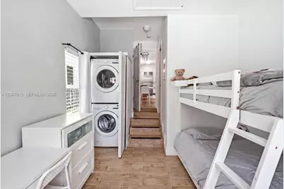 155 SW 28th Rd, Miami, FL 33129 - Photo 24