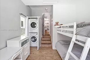 155 SW 28th Rd, Miami, FL 33129 - Photo 24