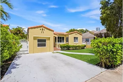 155 SW 28th Rd, Miami, FL 33129 - Photo 32
