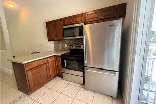 7991 SW 152nd Ave, Miami, FL 33193 - Photo 2